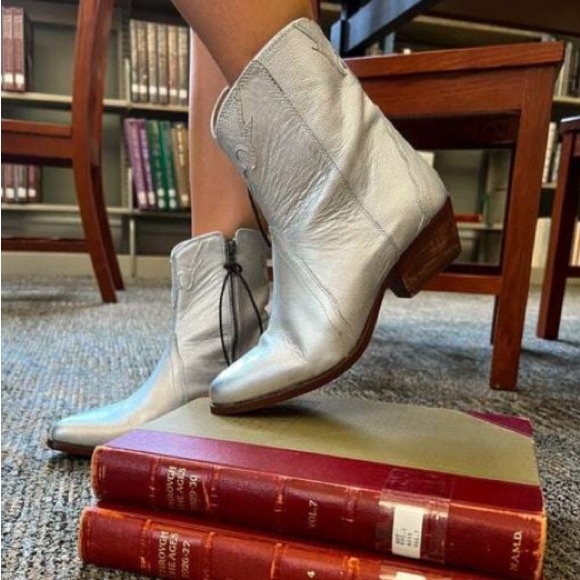 Free People Shoes - FREE PEOPLE Frontier Western Bootie in Silver Leather Size 37.5 7.5